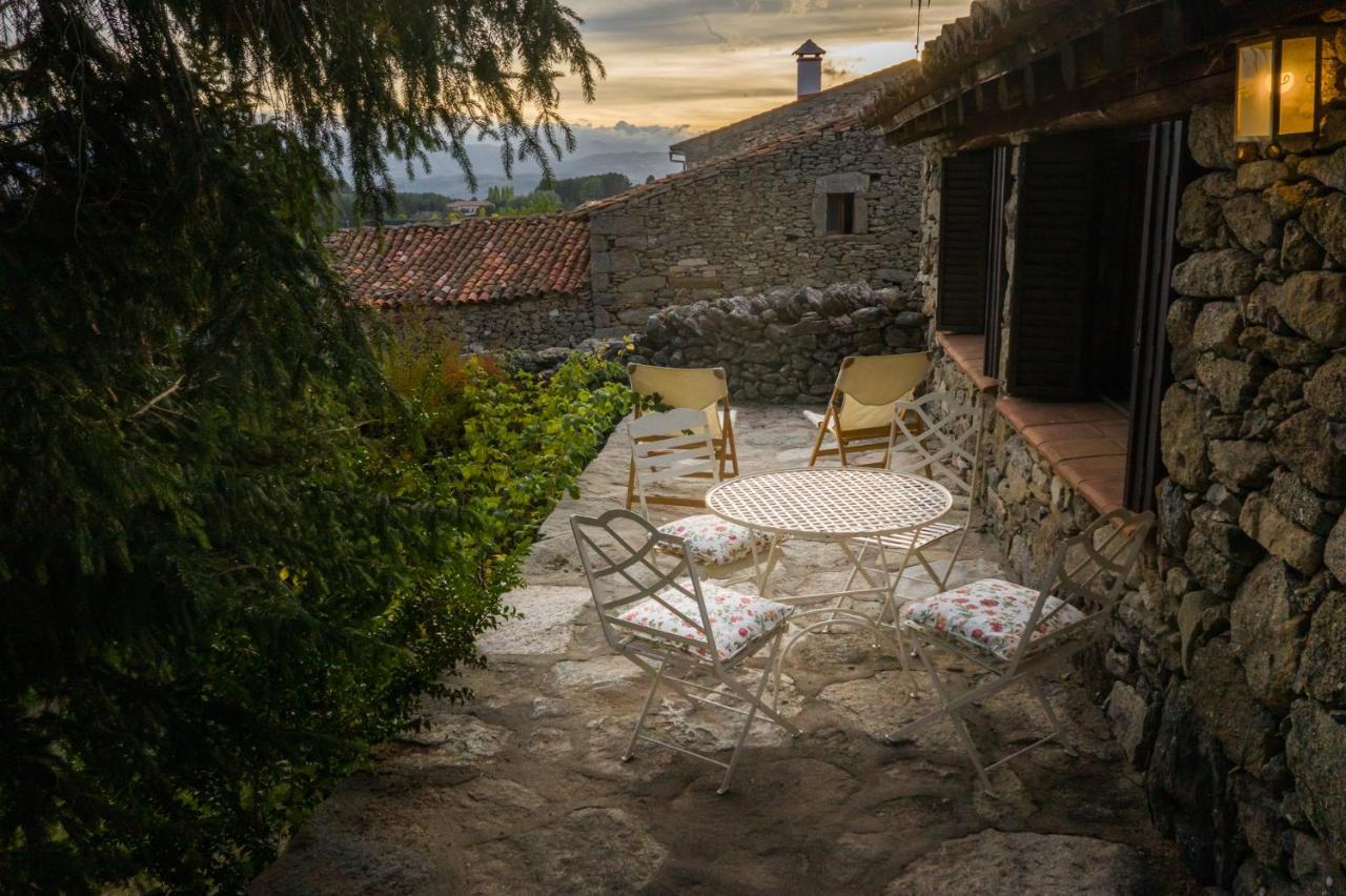 Posada Real La Casa De Arriba Наварредонда-де-Гредос Экстерьер фото