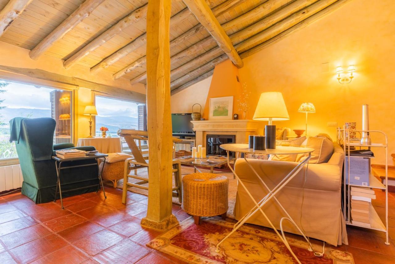 Posada Real La Casa De Arriba Наварредонда-де-Гредос Экстерьер фото
