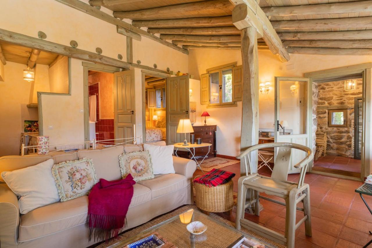 Posada Real La Casa De Arriba Наварредонда-де-Гредос Экстерьер фото